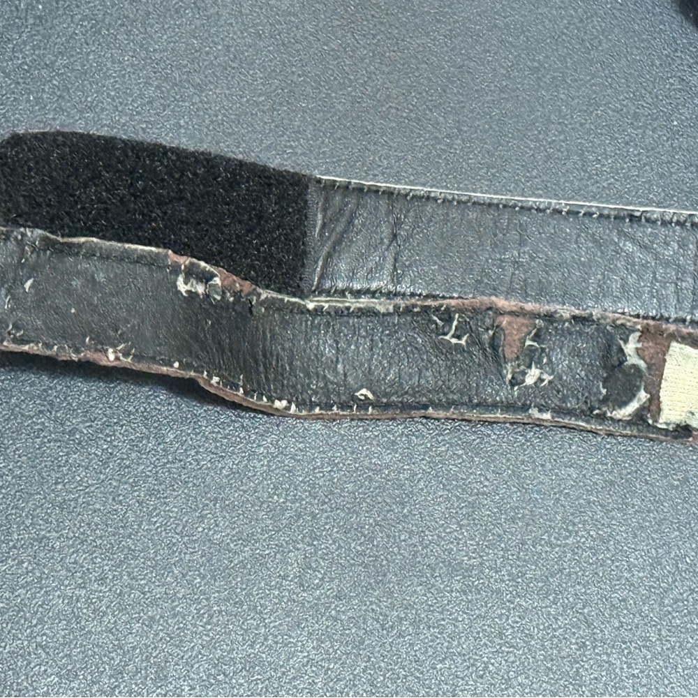 Gucci High-Top Sneakers - Picture 11 of 14